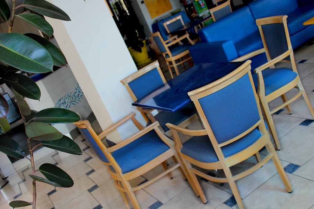 Hotel Bristol Мисано Адриатико Екстериор снимка