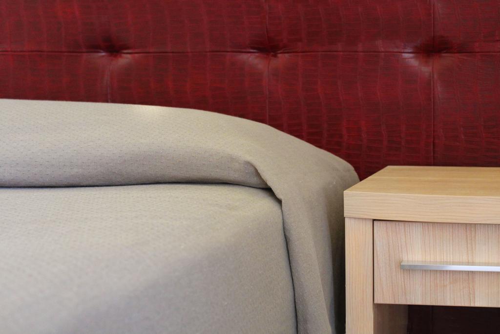 Hotel Bristol Мисано Адриатико Екстериор снимка
